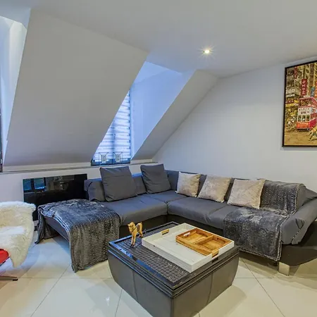 Duplex Cosy, Grande Terrasse Bagnères-de-Luchon