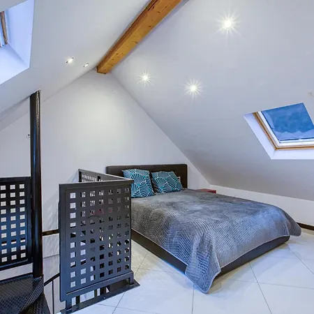 Duplex Cosy, Grande Terrasse Apartment