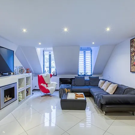 Duplex Cosy, Grande Terrasse Apartment *