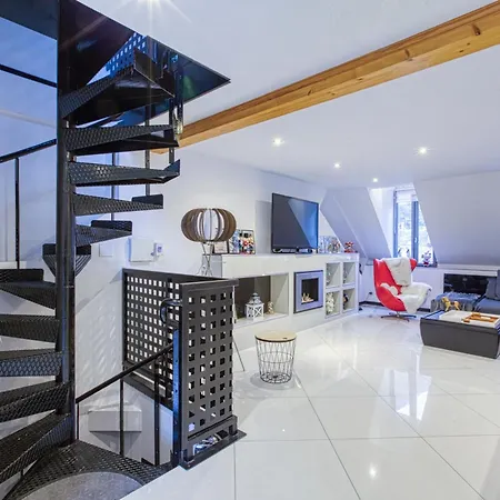 Apartment Duplex Cosy, Grande Terrasse *